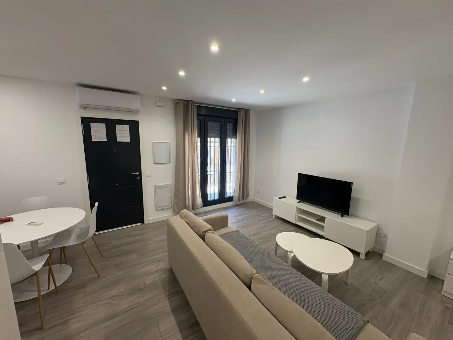 Sala d'estar de Loft en venda en Córdoba amb Aire condicionat i Moblat