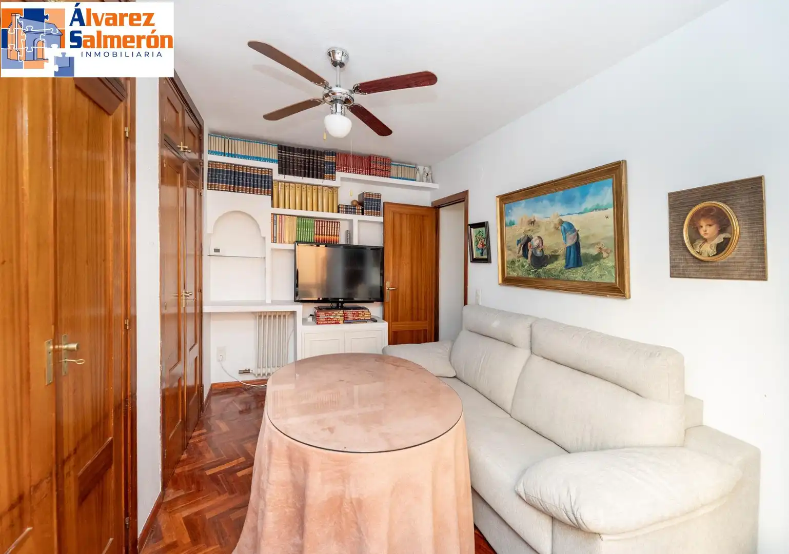 Flat with terrace for sale in Calle Calle Tejeiro, imagen 17