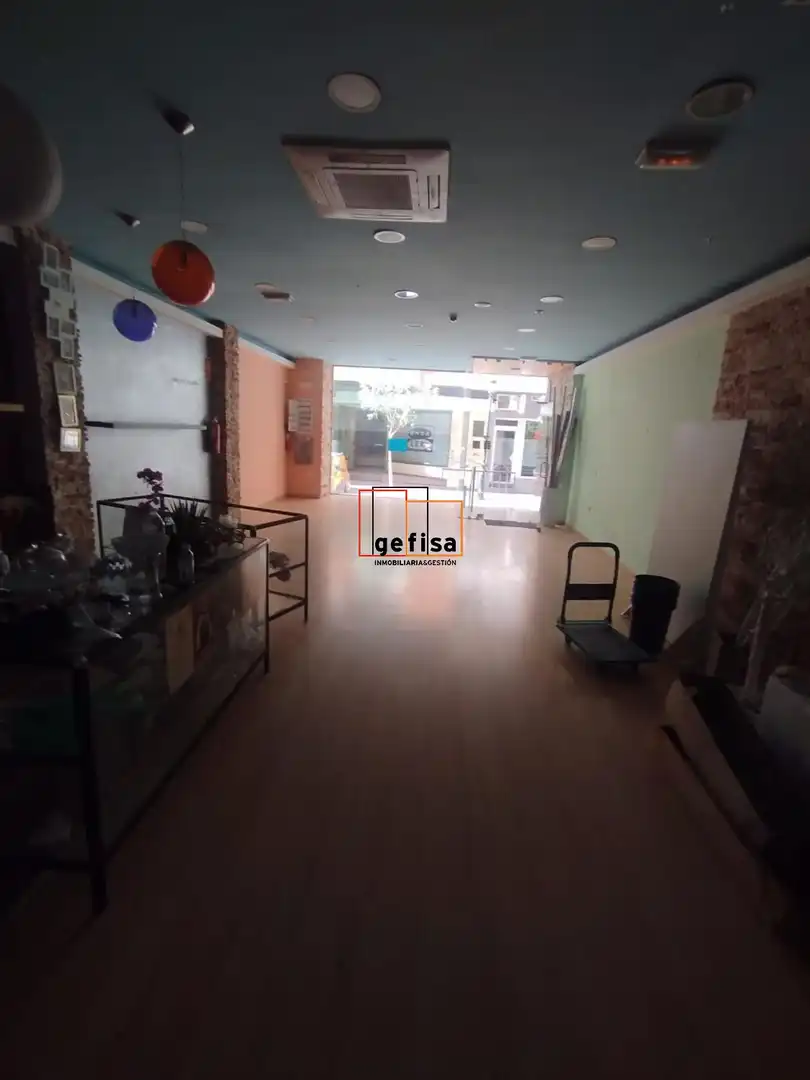 Local comercial de lloguer a Valdepeñas, imagen 2