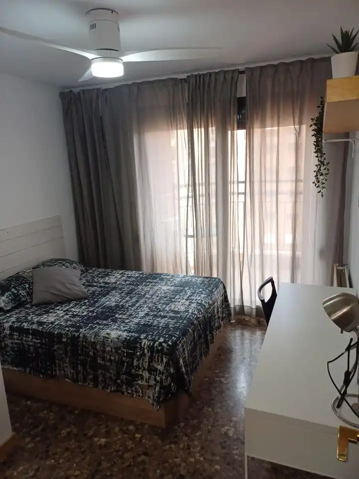 Flat with lift to rent in De L'Actriu Encarna Máñez, imagen 8