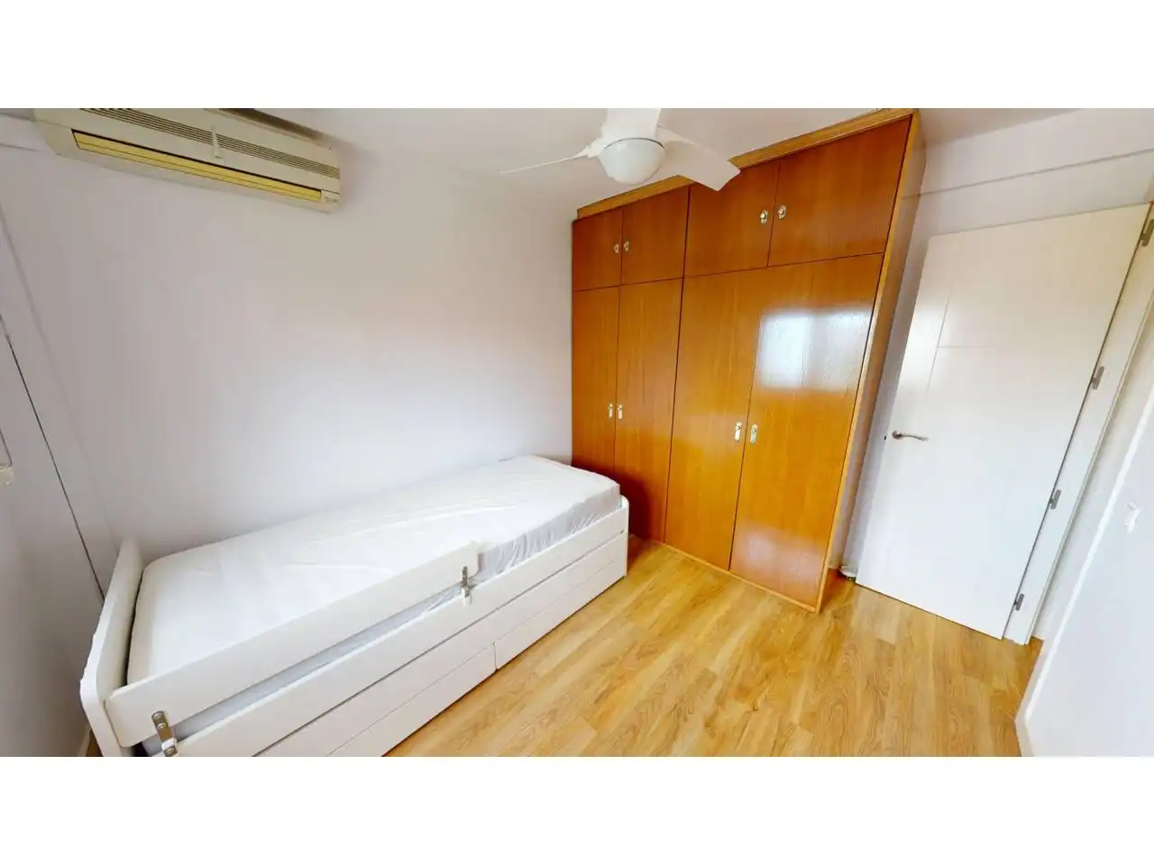 Bedroom of Flat for rent in Móstoles  with Air Conditioner, Heating and Terrace