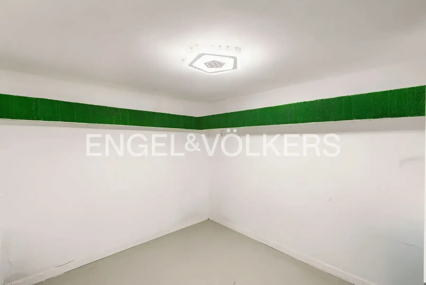 Wohnung zum Verkauf in Calella mit Klimaanlage und Heizung