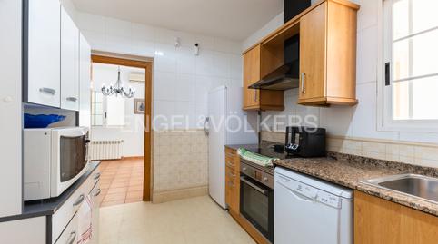 Foto 4 de Casa o xalet en venda a Los Pinares - La Masia, Bétera