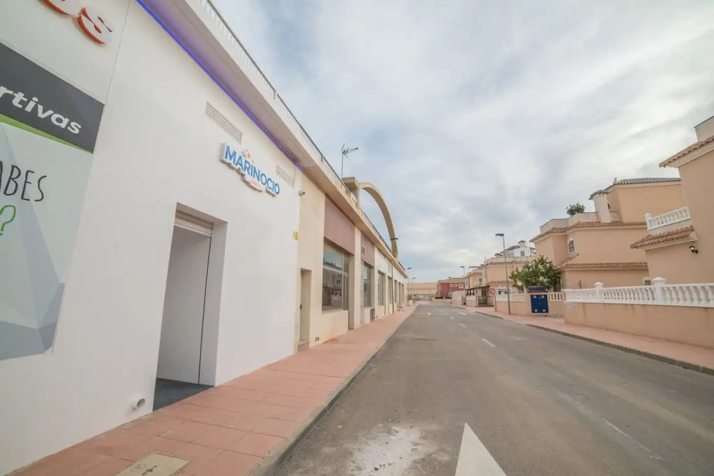 Business premises for sale in Calle viena, imagen 13