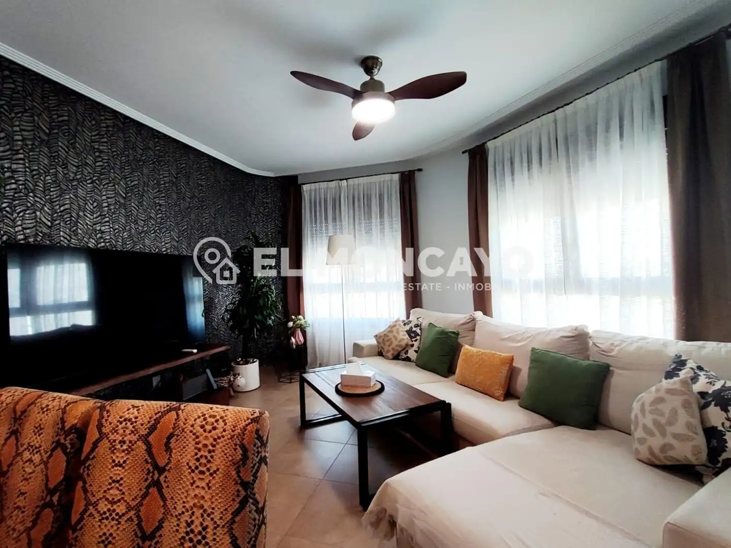 Sala de estar de Apartamento en venta en Almoradí con Aire acondicionado, Calefacción y Terraza