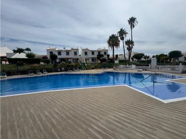Xalet amb piscina en venda a Golf del Sur - Amarilla Golf