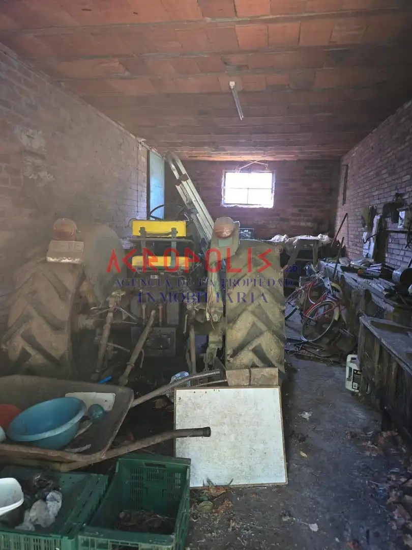 Casa o xalet en venda en Onzonilla amb Calefacció i Traster