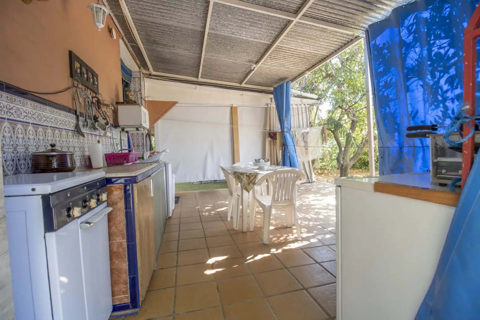 Küche von Haus oder Chalet zum Verkauf in Espartinas mit Klimaanlage, Terrasse und Schwimmbad