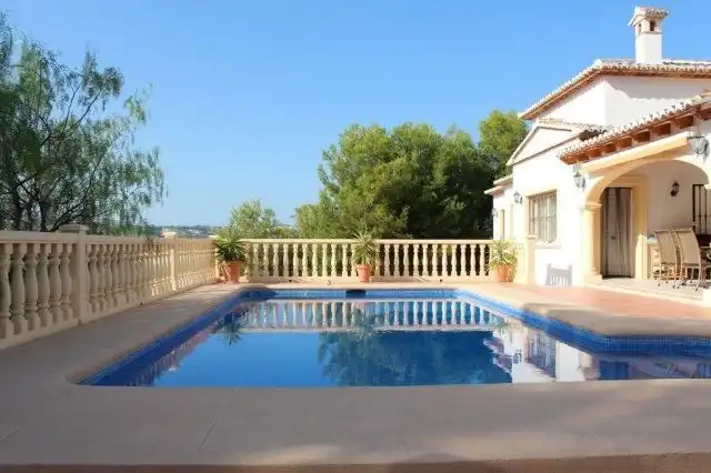 Piscina de Casa o xalet en venda en Calpe / Calp amb Aire condicionat, Calefacció i Piscina