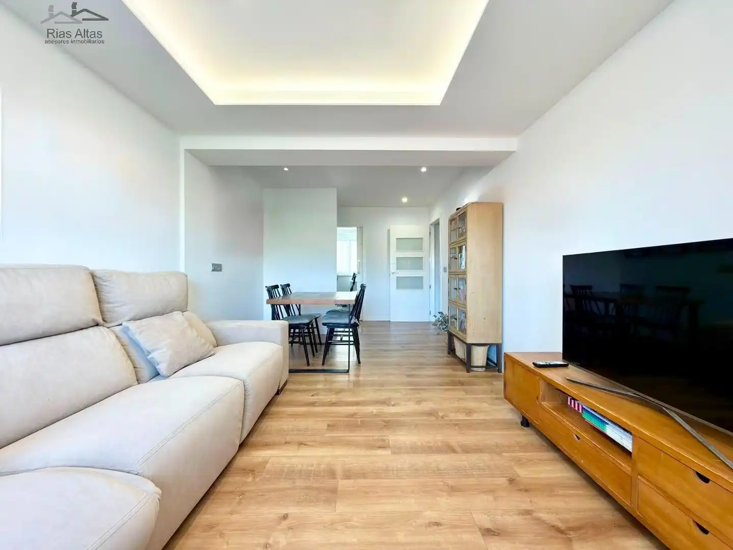 Sala d'estar de Pis en venda en A Coruña Capital  amb Calefacció i Traster