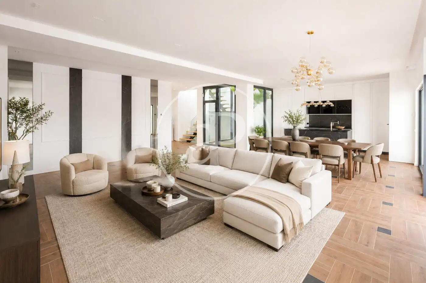 Casa aparellada amb piscina en venda a C. Tallín, imagen 9