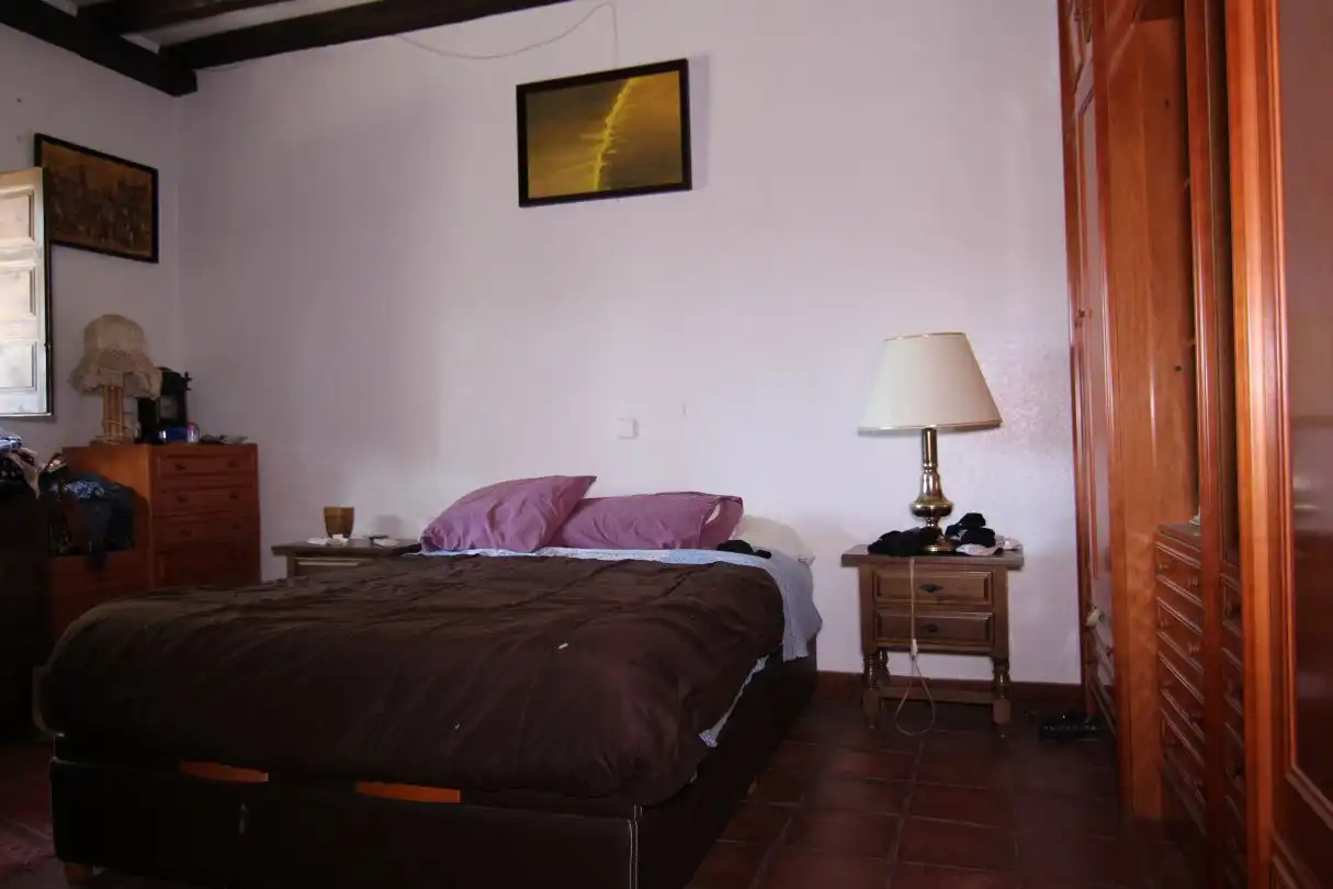 Schlafzimmer von Residential zum Verkauf in Nambroca