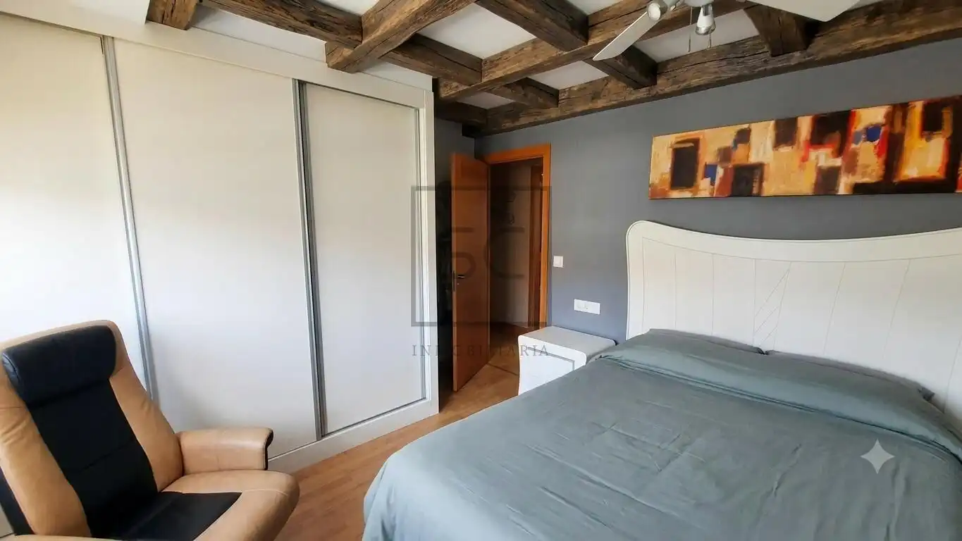 Schlafzimmer von Wohnung zum Verkauf in Ferrol mit Heizung und Abstellraum
