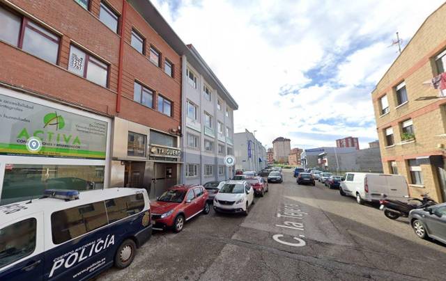 Oficina en Venta en  TEJERA en Alisal - San Román