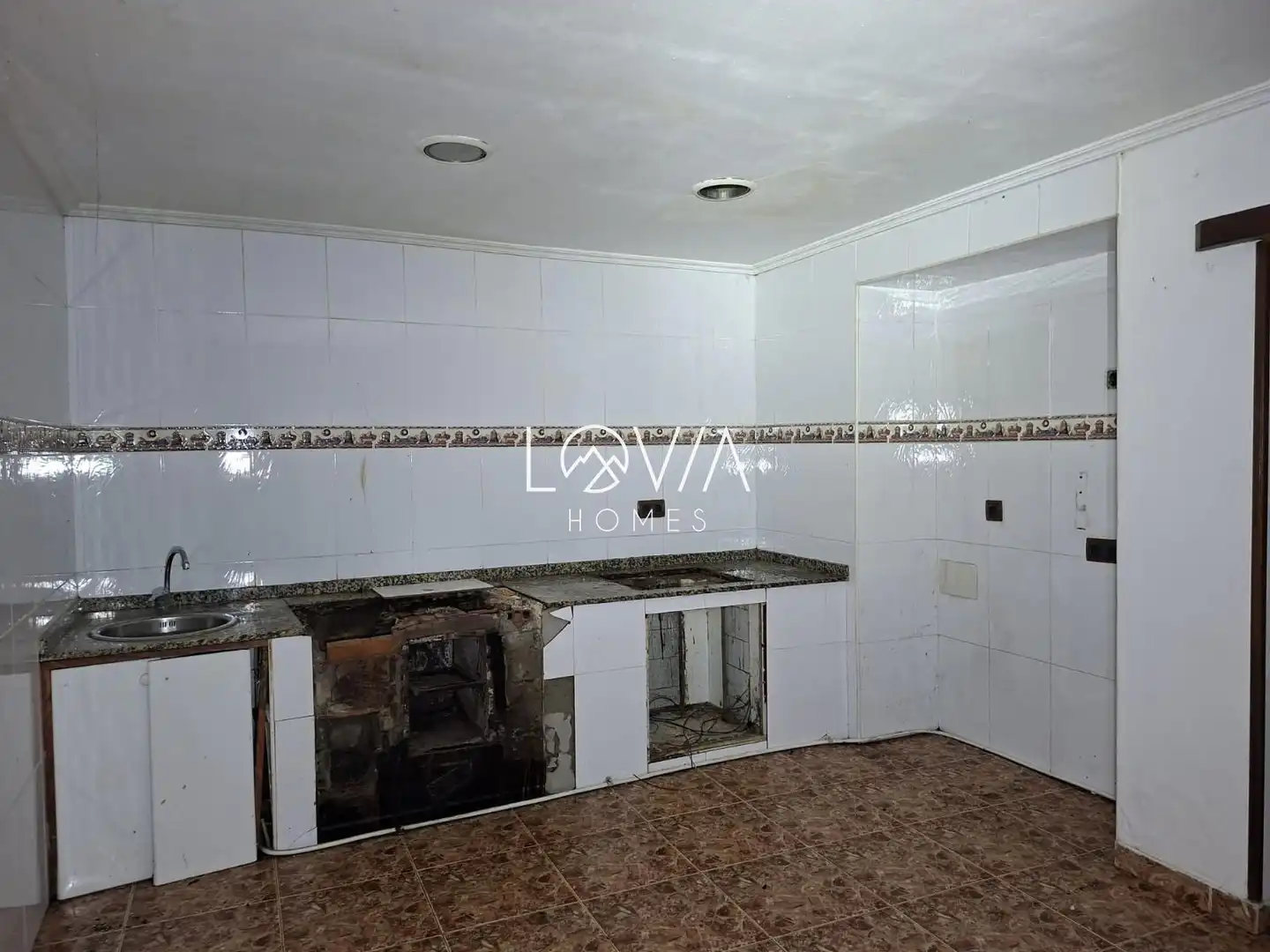 Cuina de Casa o xalet en venda en San Martín del Rey Aurelio