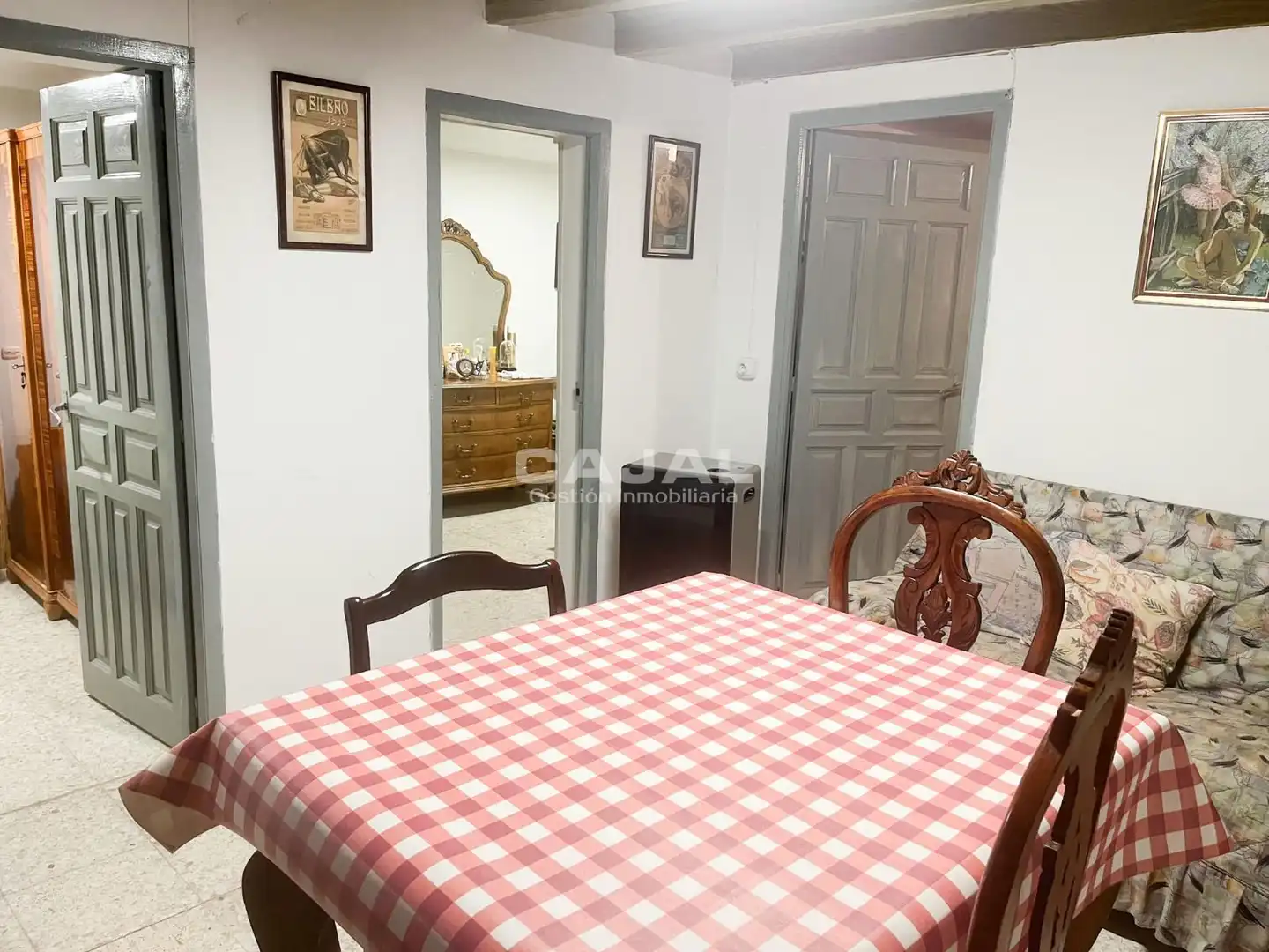 Comedor de Casa o chalet en venta en Cerezo de Abajo con Calefacción