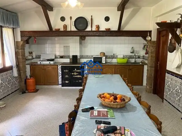 Cuina de Casa o xalet en venda en Muskiz amb Calefacció i Traster