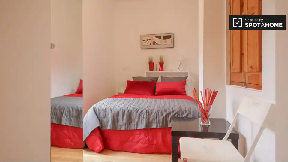 Wohnung zur Miete in Puerta del Ángel