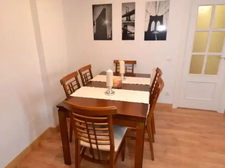 Comedor de Piso en venta en Torremolinos con Aire acondicionado, Piscina y Balcón