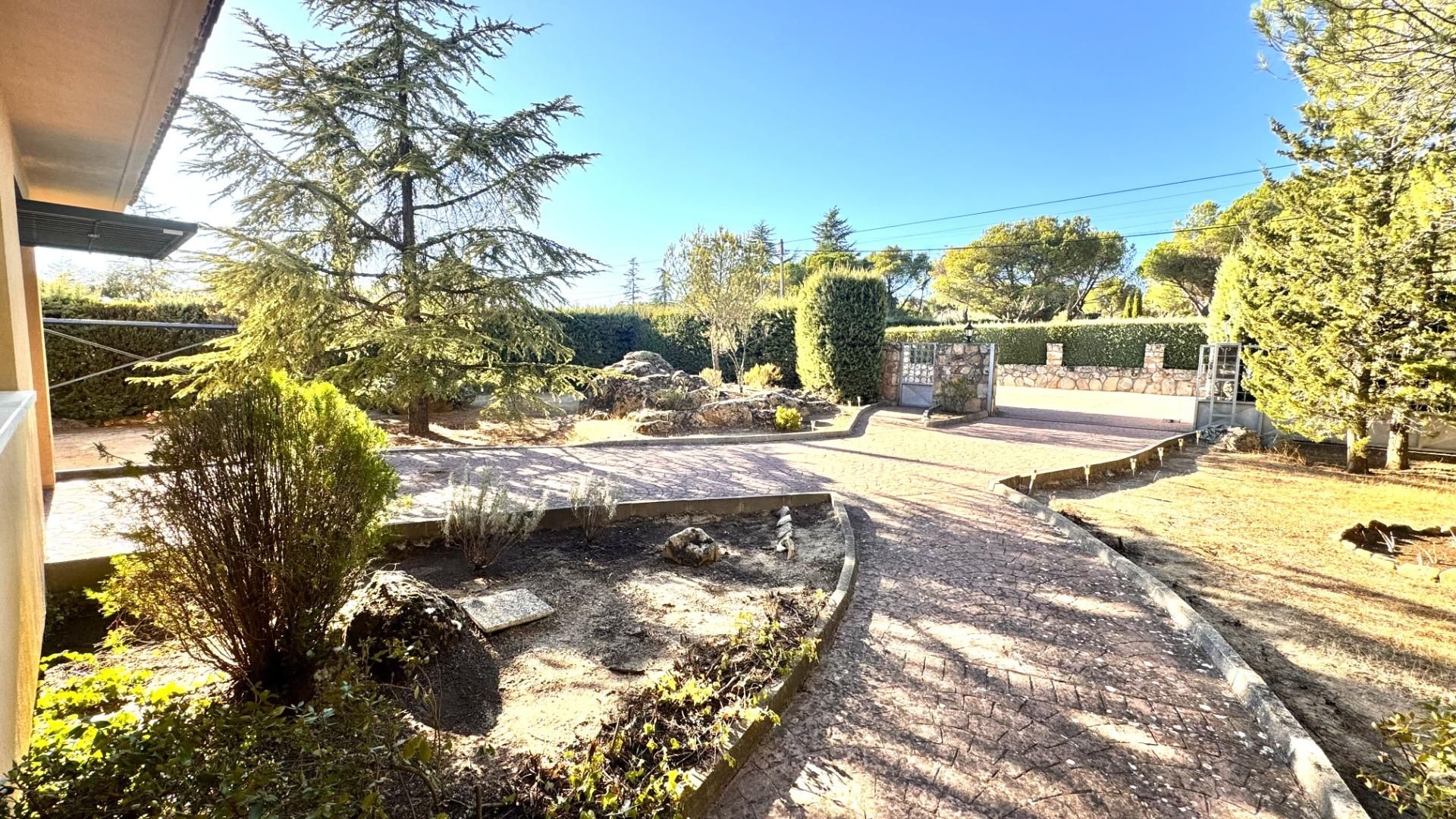 Jardí de Casa o xalet en venda en Galapagar amb Calefacció, Jardí privat i Piscina comunitària
