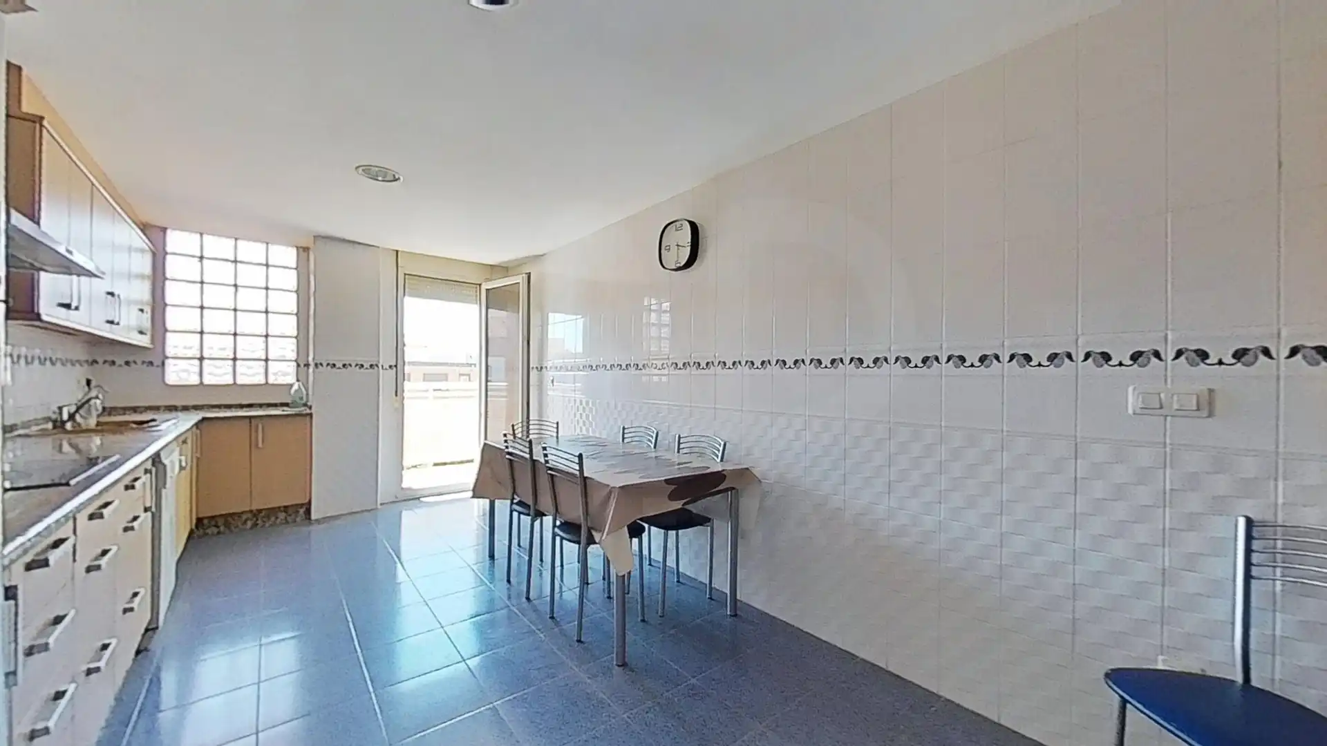 Penthouse with lift for sale in Cariñena - Carinyena, imagen 5