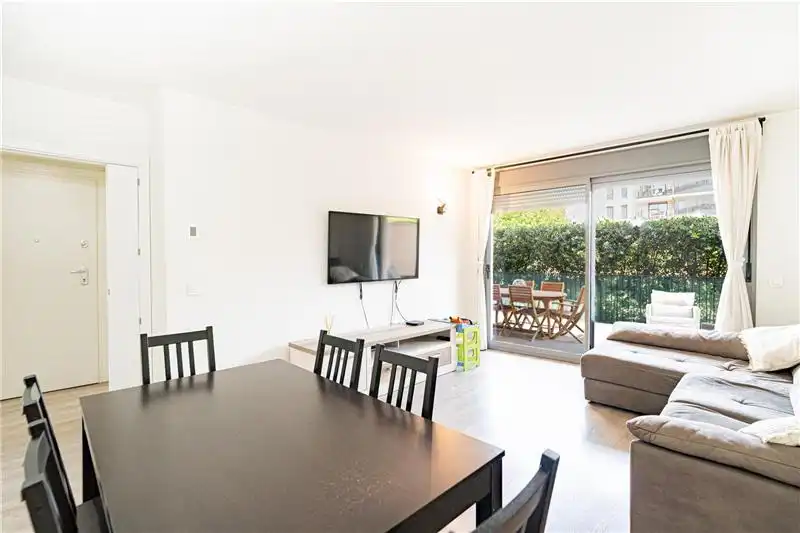 Sala d'estar de Planta baixa en venda en  Palma de Mallorca amb Aire condicionat, Terrassa i Piscina comunitària