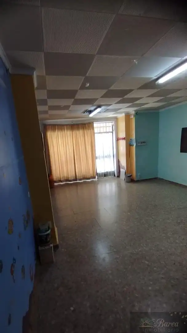 Commercial properties for sale in Rute