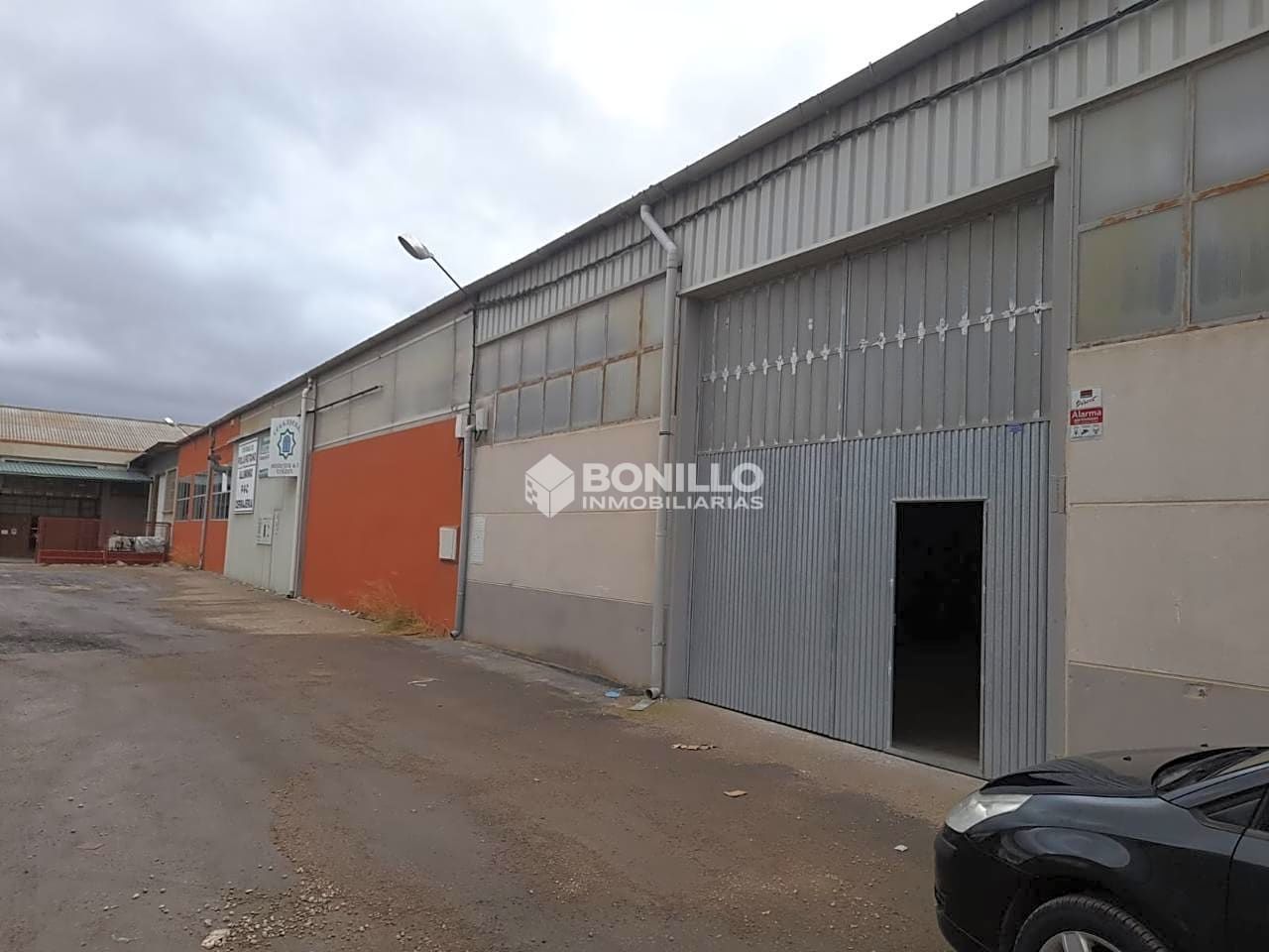 Industrial buildings to rent in  Teruel Capital