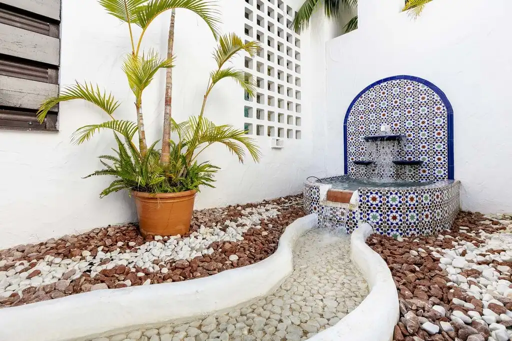 Home with pool for sale in Nueva Andalucía, imagen 12