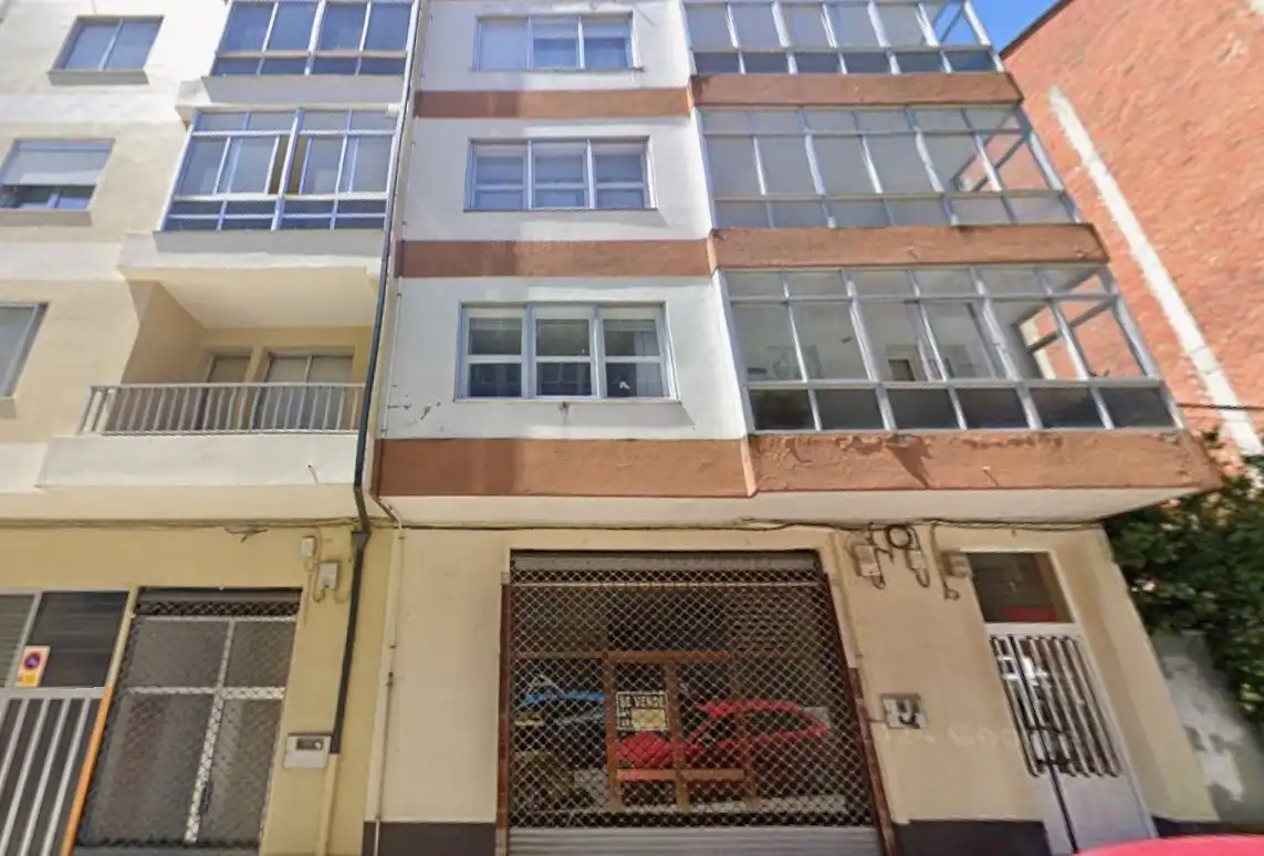 Vista exterior de Piso en venta en Lugo