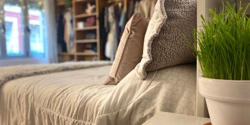 Bedroom of Flat for sale in Avilés  with Furnished