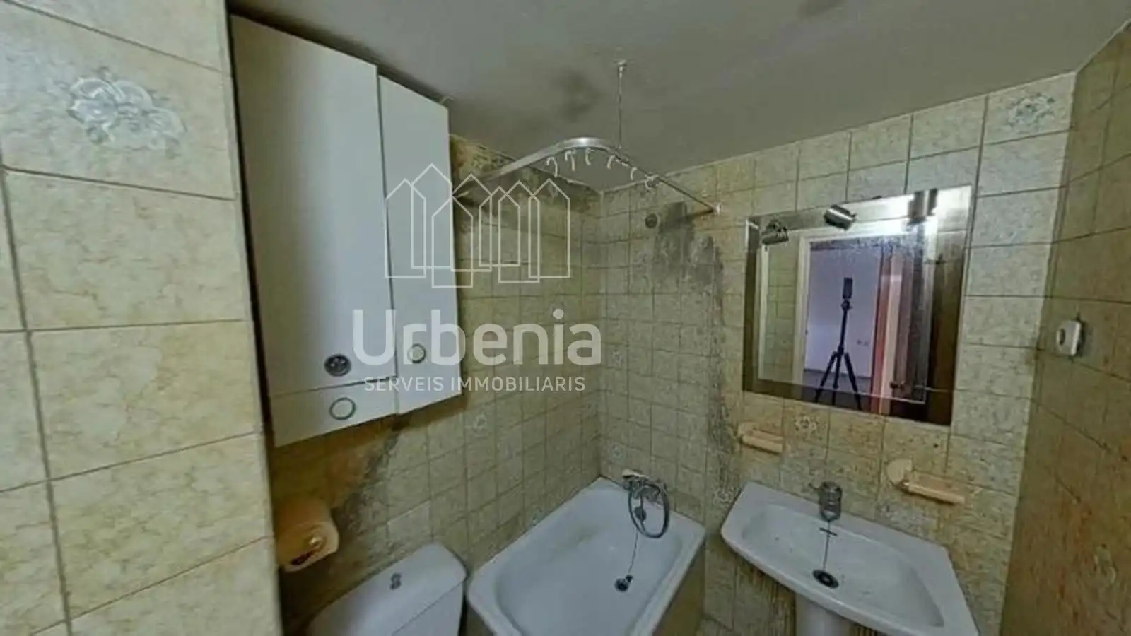 Piso en venta en Escales, Urbanitzacions