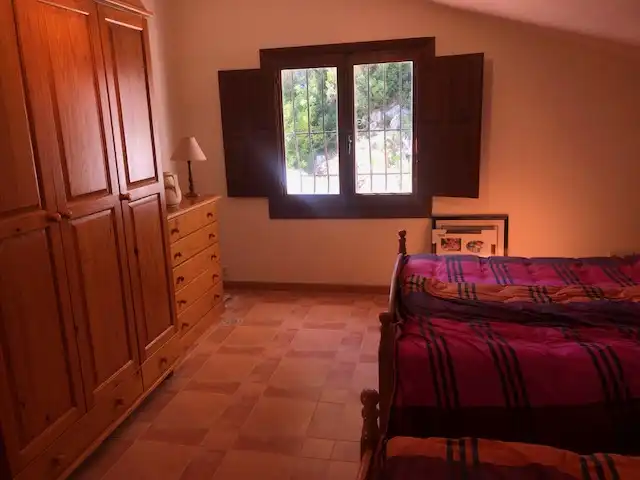 Dormitori de Casa o xalet en venda en Tàrbena amb Aire condicionat, Calefacció i Jardí privat