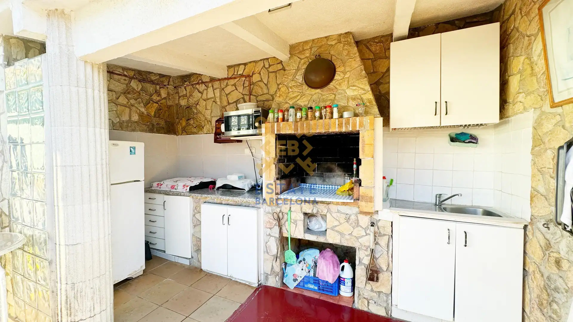 Küche von Haus oder Chalet zum Verkauf in Lloret de Mar mit Klimaanlage, Heizung und Schwimmbad