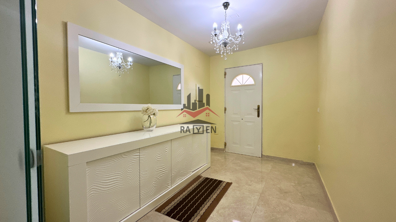 Single-family semi-detached for sale in d'Olot