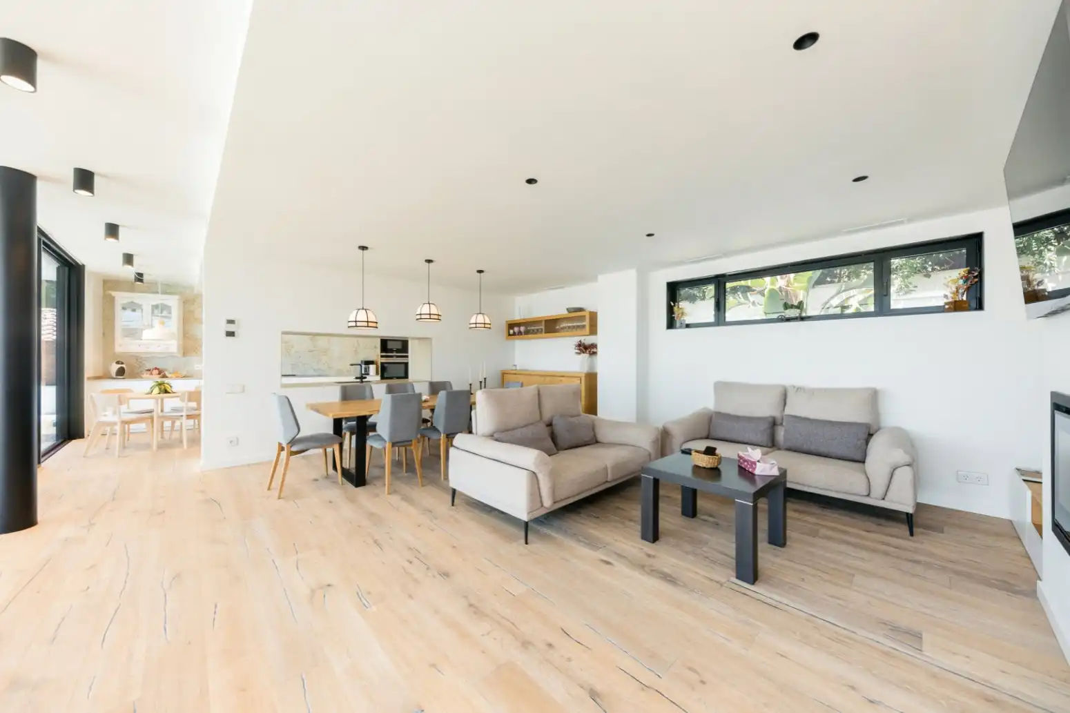 Sala d'estar de Casa o xalet en venda en Viladecans amb Aire condicionat, Calefacció i Jardí privat