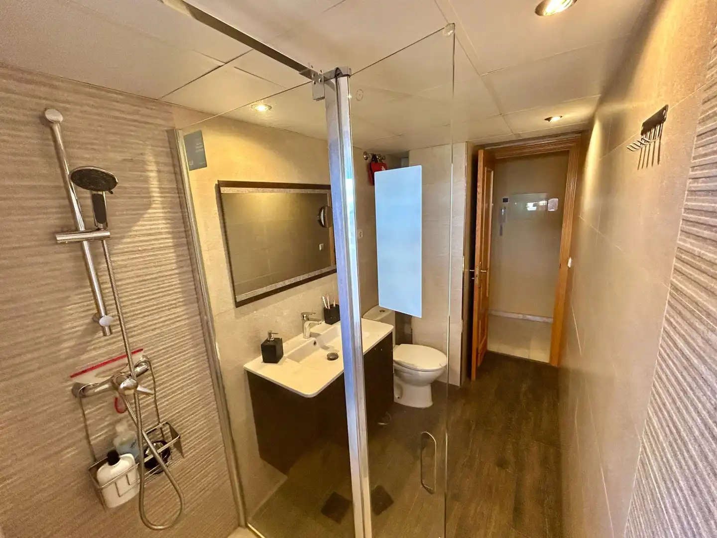 Baño de Ático en venta en Fuengirola con Aire acondicionado, Terraza y Amueblado