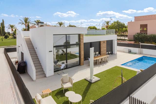 Casa-chalet en Venta en Condado de Alhama