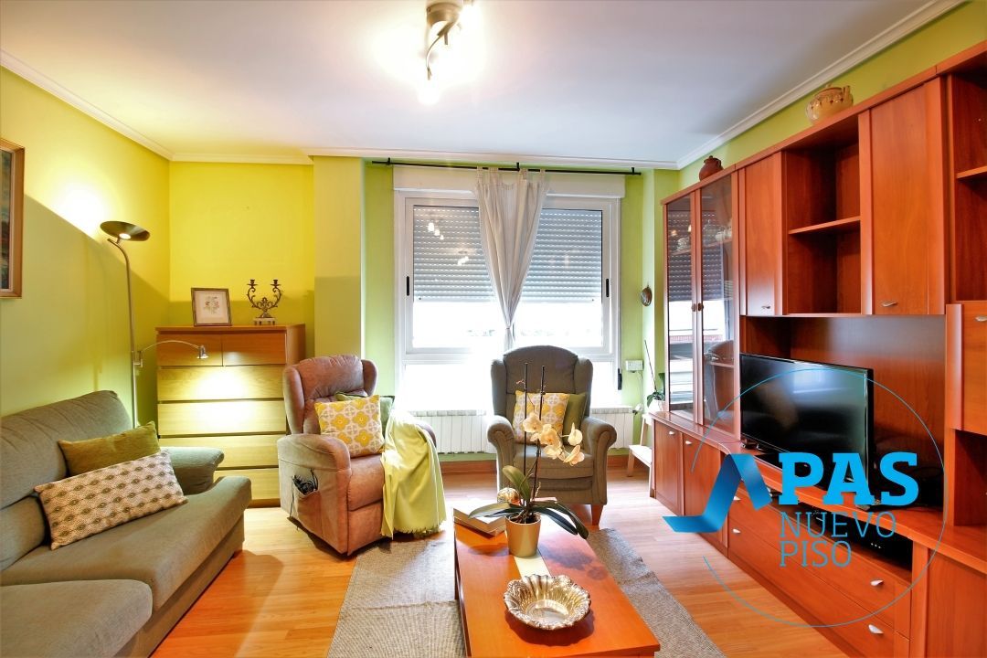 Vista exterior de Piso en venta en Santander con Calefacción