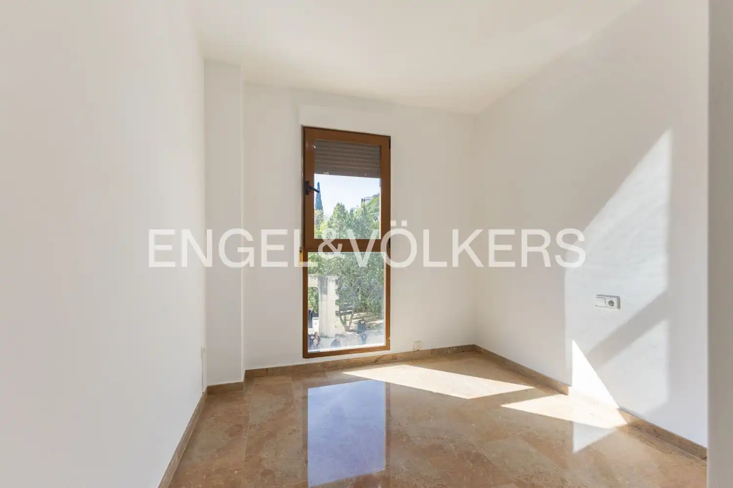 Piso de alquiler en Valencia con Aire acondicionado, Calefacción y Piscina