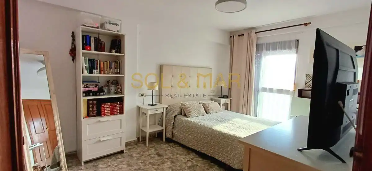 Habitación de Piso en venta en Torremolinos con Aire acondicionado, Calefacción y Terraza
