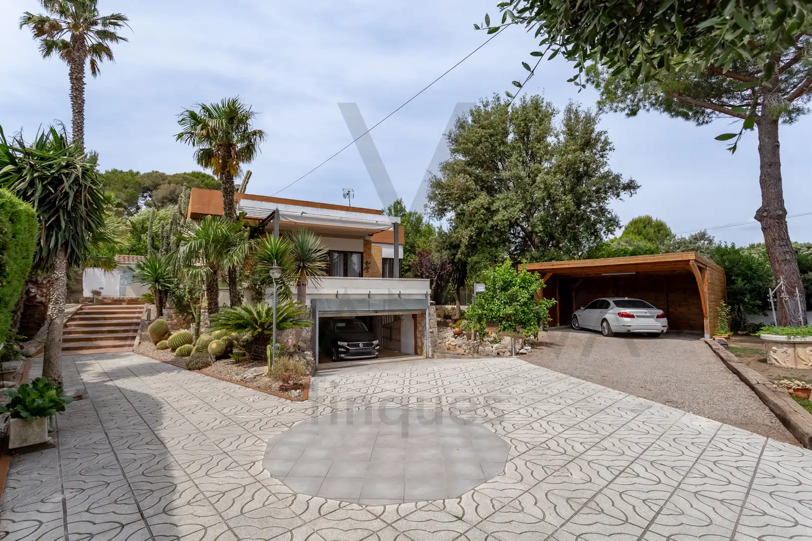 Vista exterior de Casa o xalet en venda en Valls amb Aire condicionat, Calefacció i Jardí privat