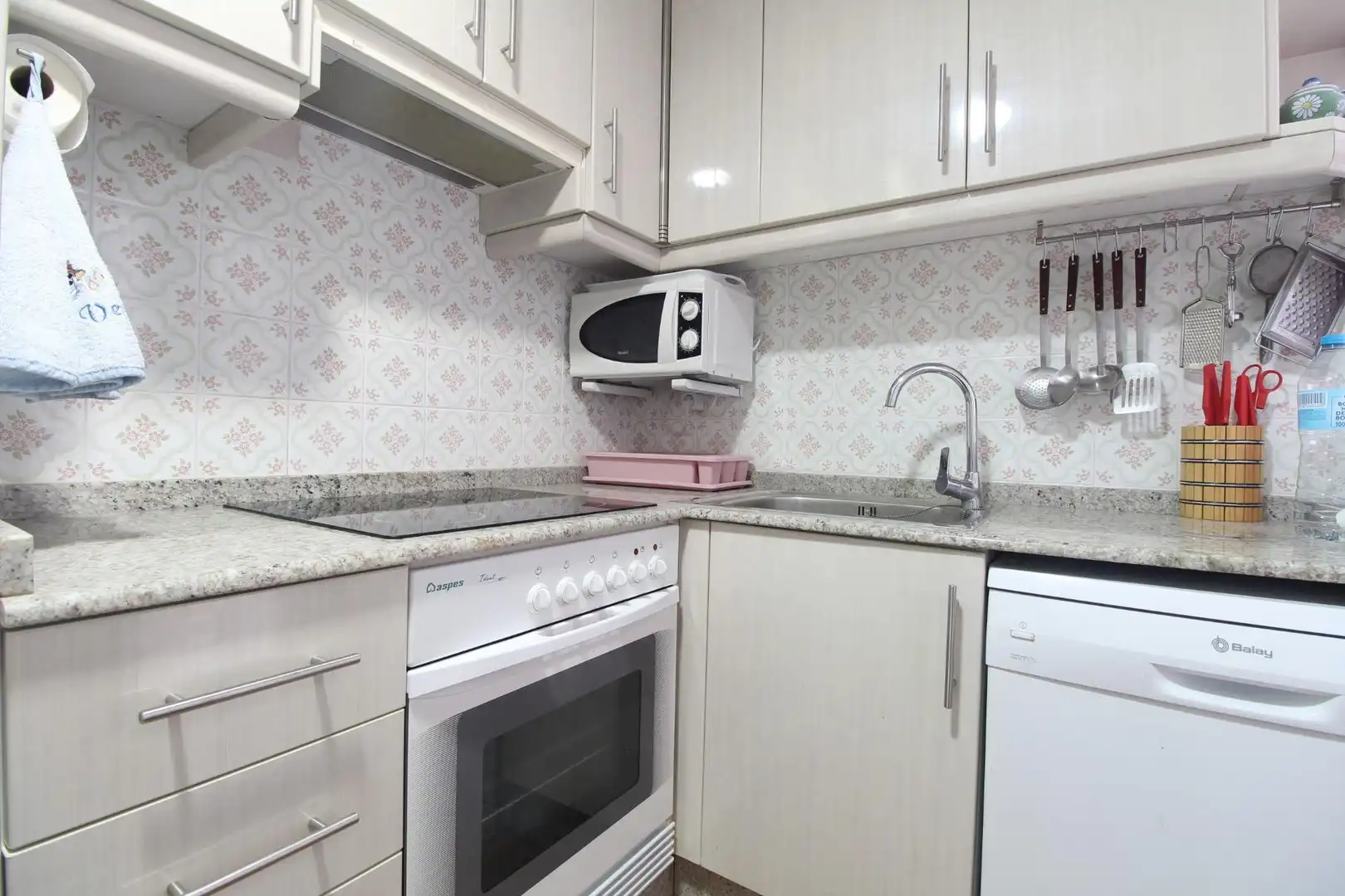 Cocina de Apartamento en venta en Cullera con Terraza, Amueblado y Balcón