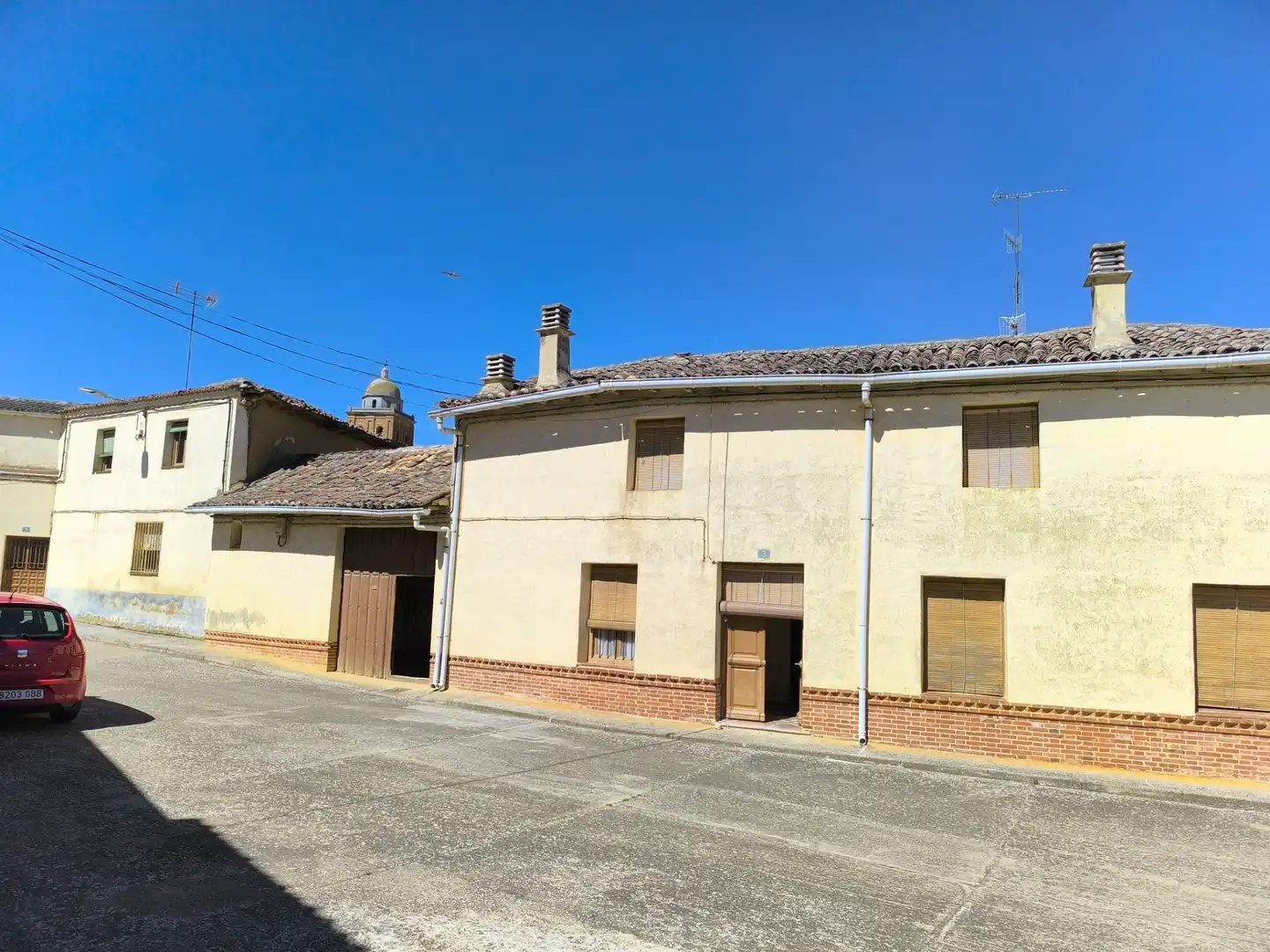 Vista exterior de Casa o chalet en venta en Mazuecos de Valdeginate con Jardín privado, Trastero y Amueblado