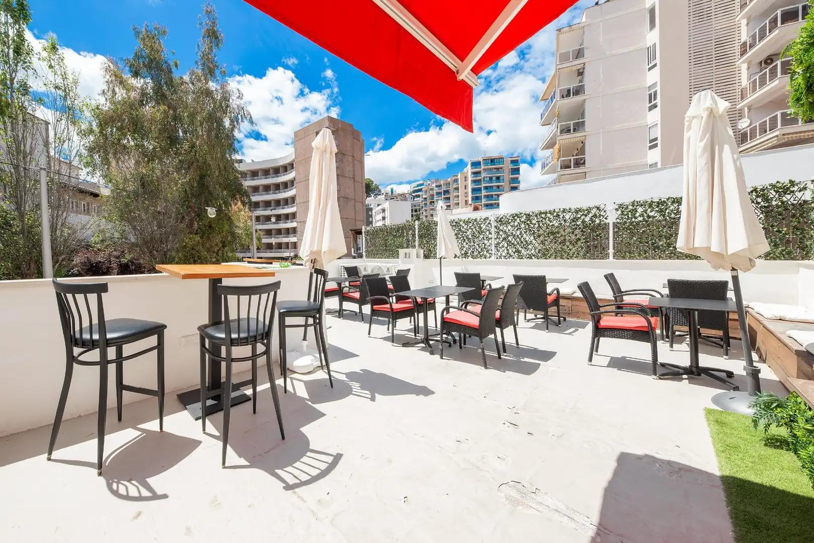 Terrasse von Geschaftsraum zum Verkauf in  Palma de Mallorca mit Klimaanlage, Terrasse und Möbliert