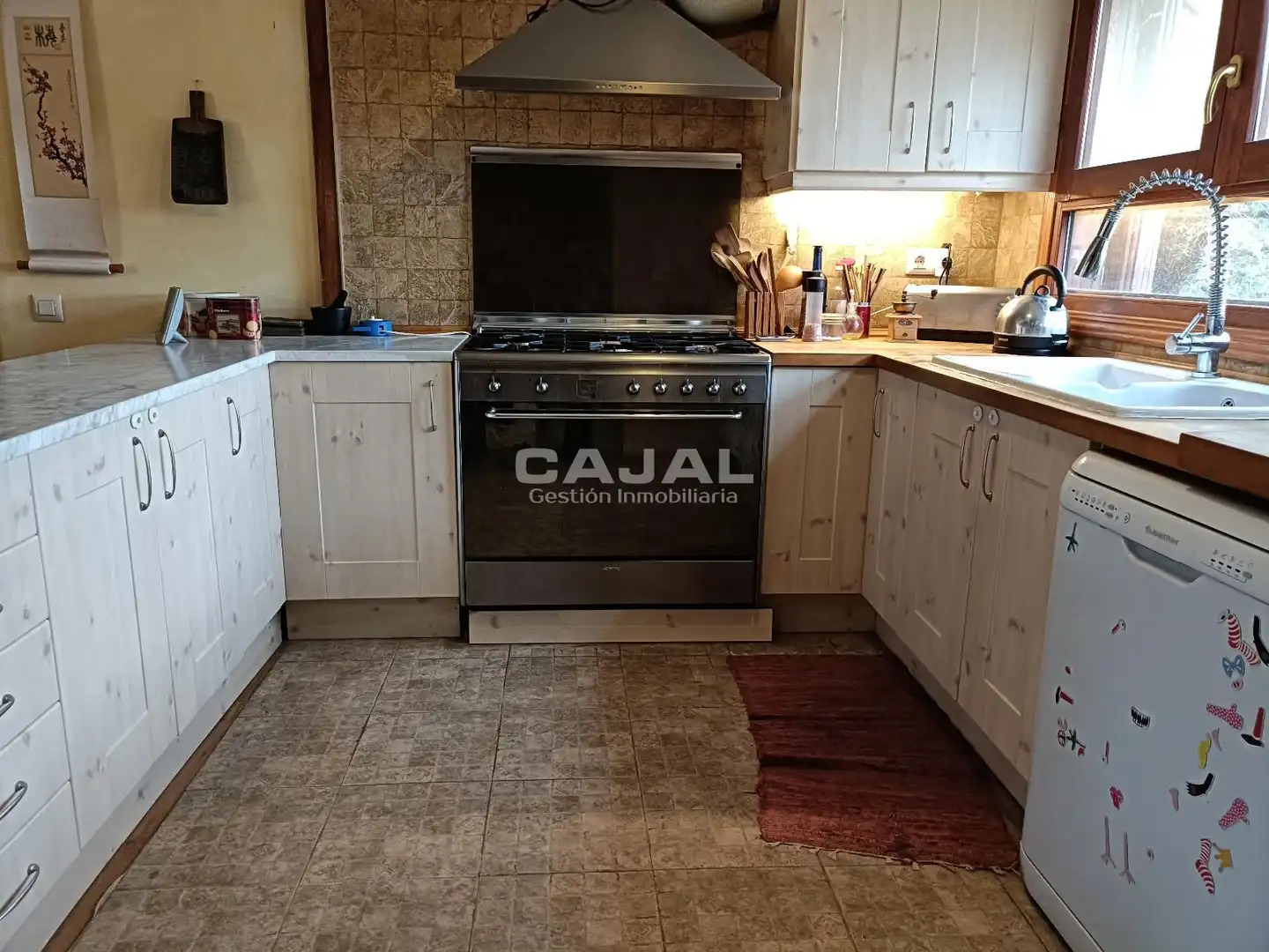 Cocina de Casa o chalet en venta en Castillejo de Mesleón con Calefacción
