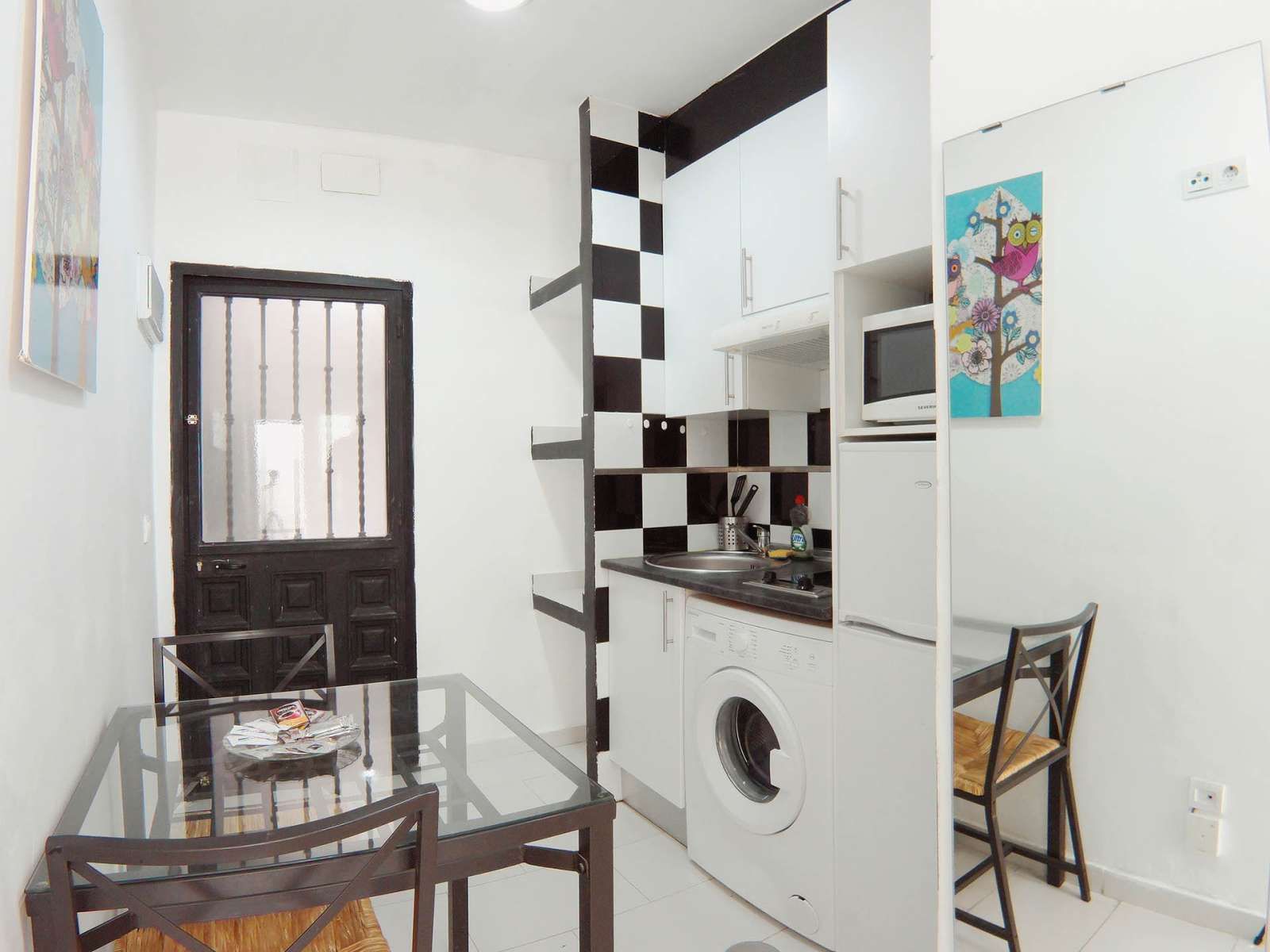 Cocina de Estudio para compartir en  Madrid Capital con Aire acondicionado, Calefacción y Terraza