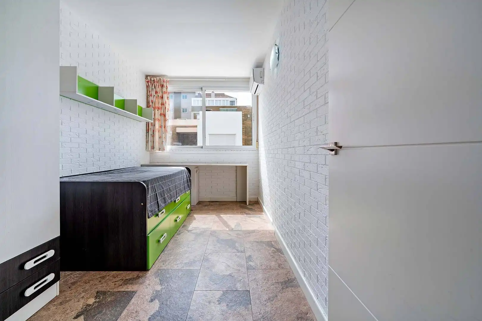 Bedroom of Detached homes for sale in Roquetas de Mar  with Air Conditioner and Community pool