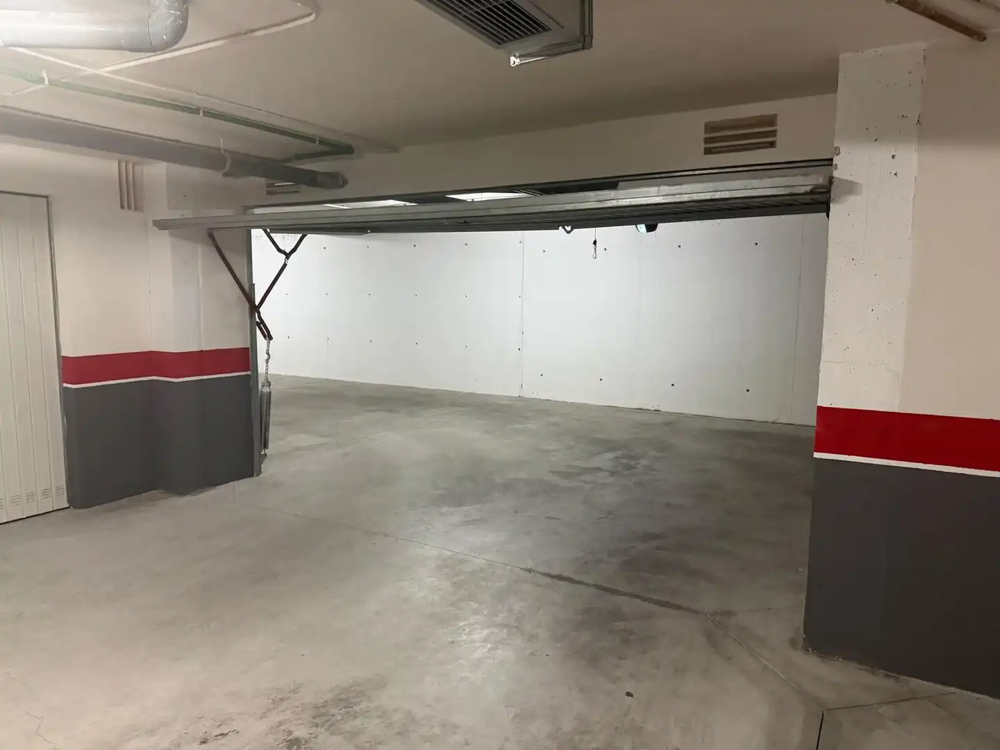 Parking of Houses for sale in L'Alfàs del Pi  with Air Conditioner, Heating and Private garden