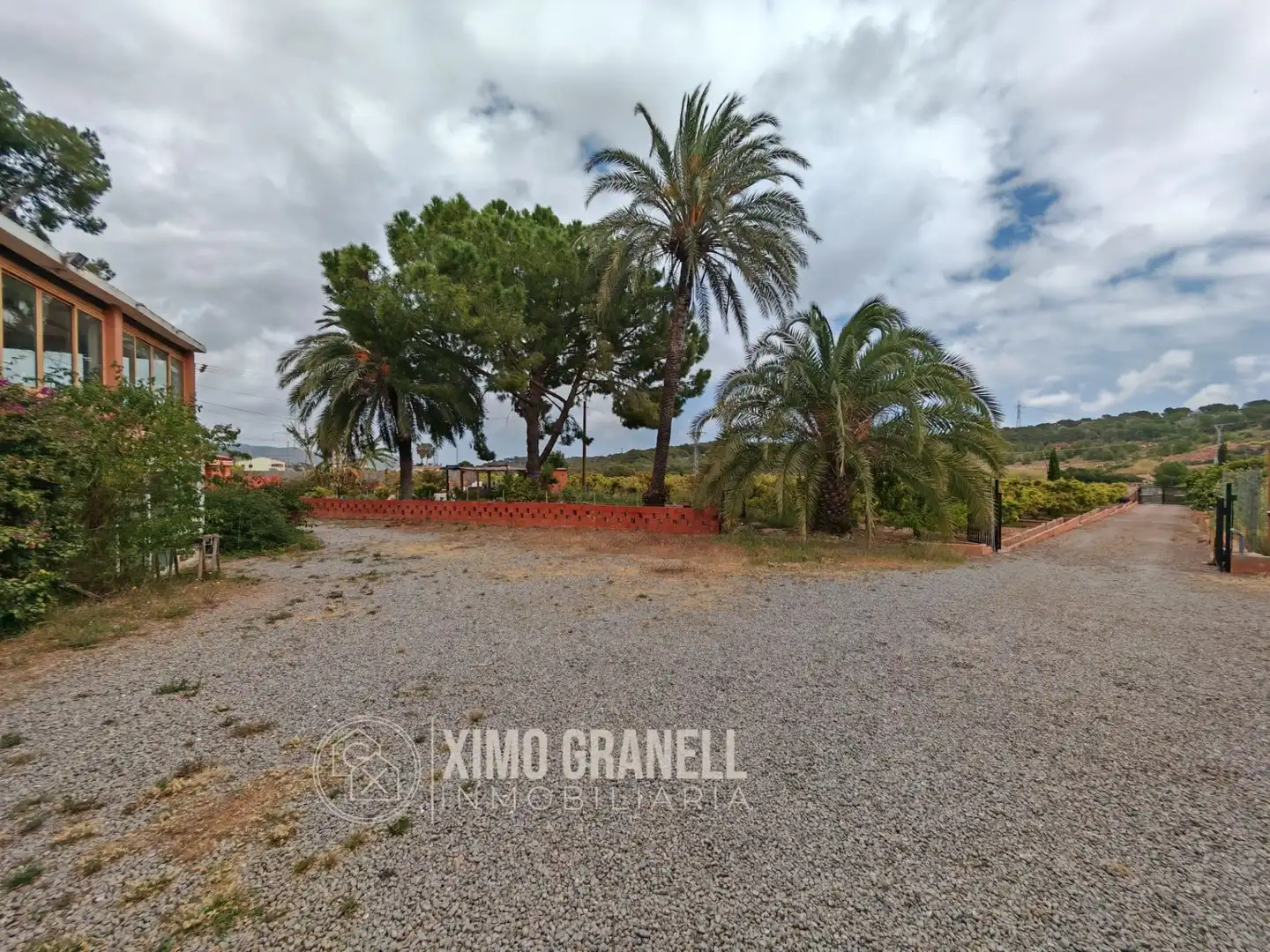 Country house zum Verkauf in Sagunto / Sagunt mit Klimaanlage, Heizung und Privatgarten
